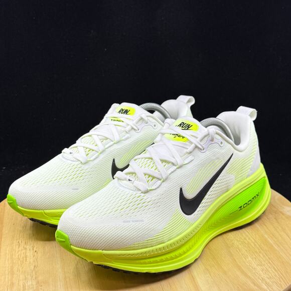 Nike Vomero 18 Electric Green Volt Black HM6803-100 Men\'s Size 8 Band New main image 3